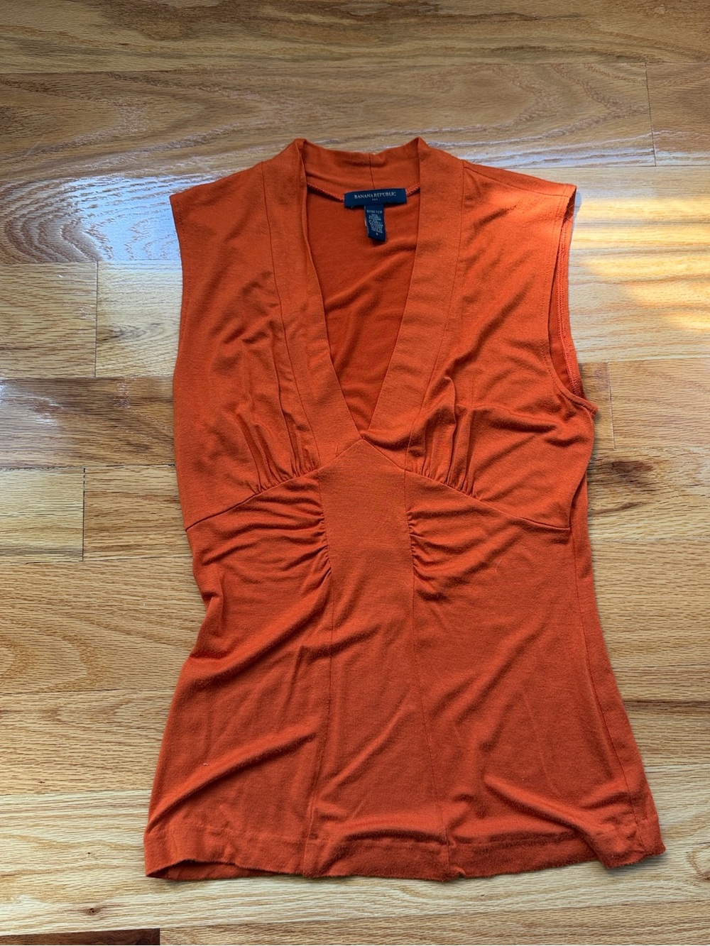 Banana Republic Sleeveless V-Neck Ruched Tank - Orange-S
